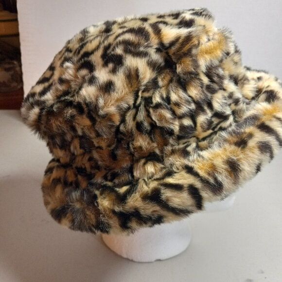 Parkhurst Faux Fur Hat - Picture 1 of 7